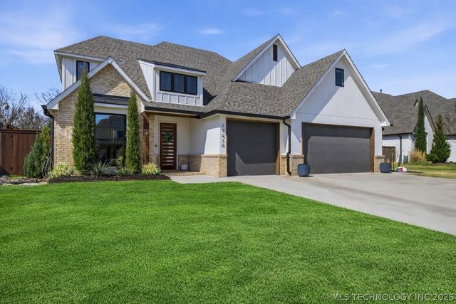 12010 S 68th East Avenue, Bixby, OK 74008