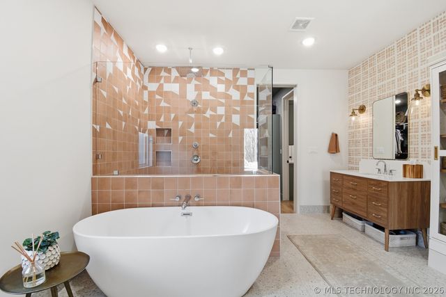 12010 S 68th East Avenue, Bixby, OK 74008