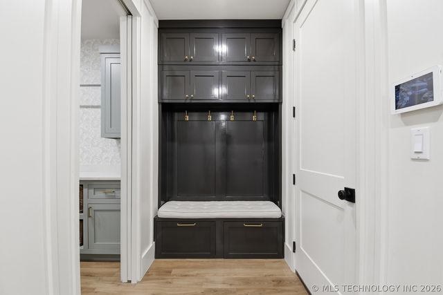 12010 S 68th East Avenue, Bixby, OK 74008