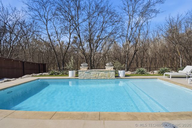 12010 S 68th East Avenue, Bixby, OK 74008