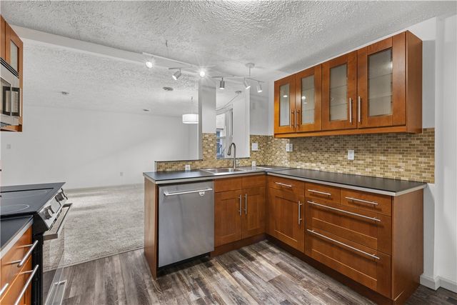 5523 Ellsworth Av. 12C, Shadyside, PA 15232