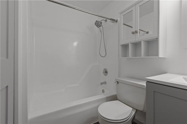 5523 Ellsworth Av. 12C, Shadyside, PA 15232
