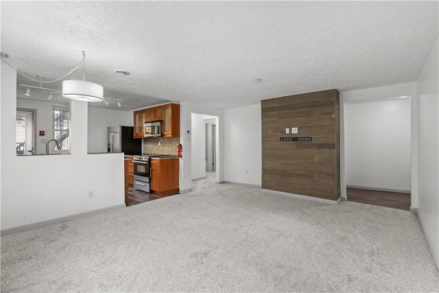 5523 Ellsworth Av. 12C, Shadyside, PA 15232
