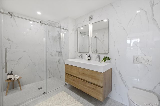 78-29 Austin Street PH2A, Forest Hills, NY 11375