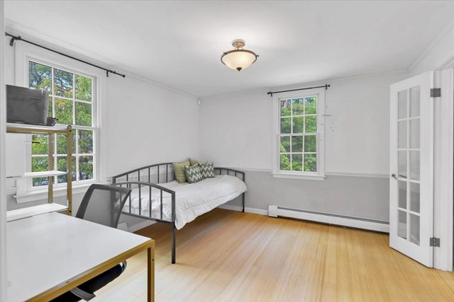 8 Winstons Path, Dennis, MA 02660