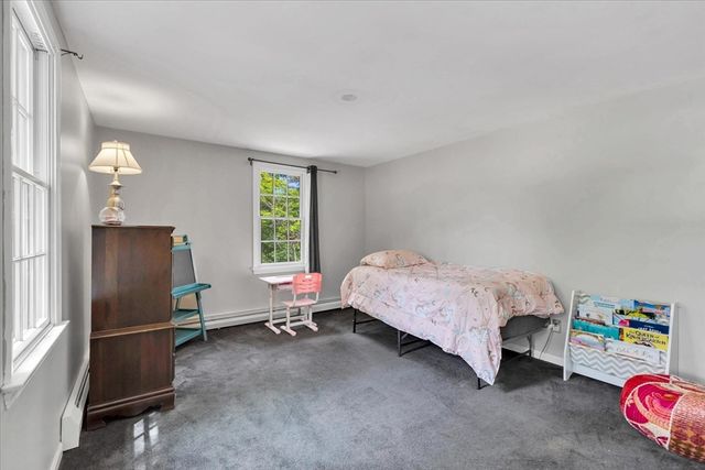 8 Winstons Path, Dennis, MA 02660