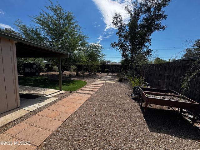 2620 N Wilson Avenue, Tucson, AZ 85719