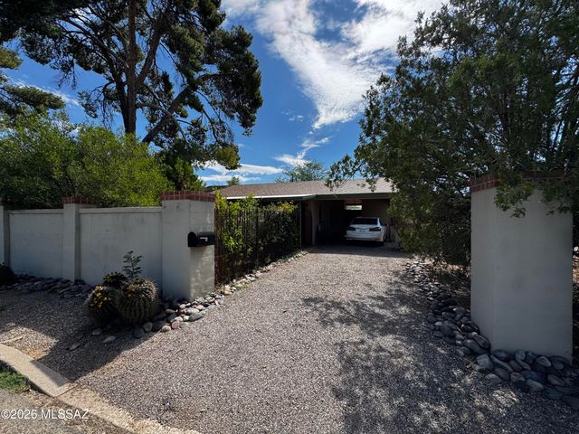 2620 N Wilson Avenue, Tucson, AZ 85719