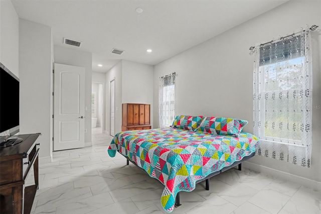 18117 PARAKEET ROAD, Weeki Wachee, FL 34614