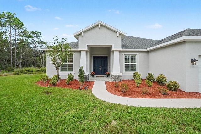 18117 PARAKEET ROAD, Weeki Wachee, FL 34614