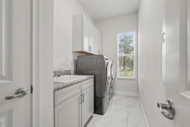 18117 PARAKEET ROAD, Weeki Wachee, FL 34614