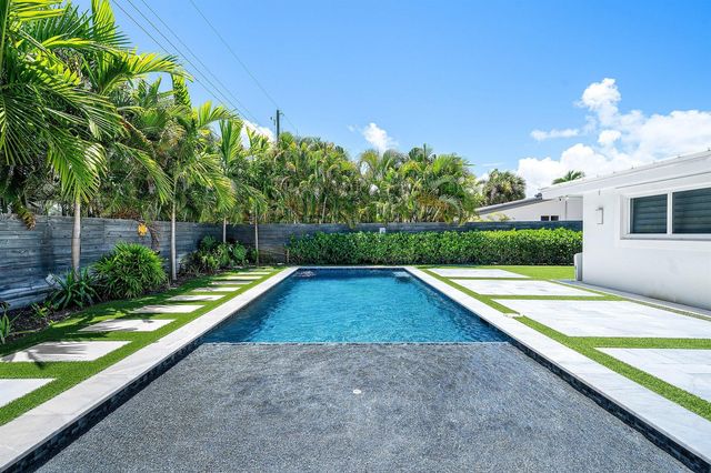 5920 NE 21st Road, Fort Lauderdale, FL 33308