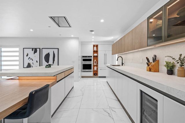 5920 NE 21st Road, Fort Lauderdale, FL 33308