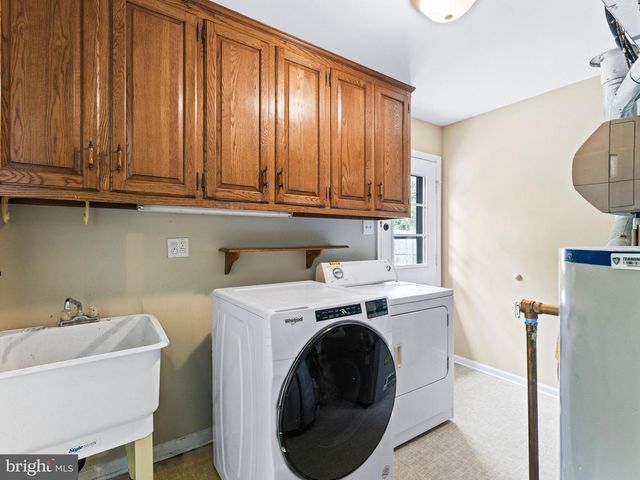 206 HARRIS DR, Sewell, NJ 08080