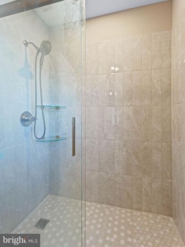 206 HARRIS DR, Sewell, NJ 08080