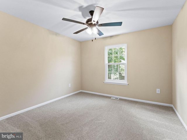 206 HARRIS DR, Sewell, NJ 08080