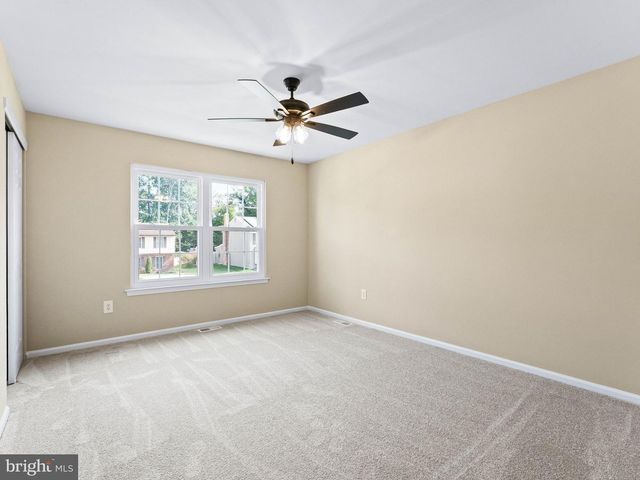 206 HARRIS DR, Sewell, NJ 08080