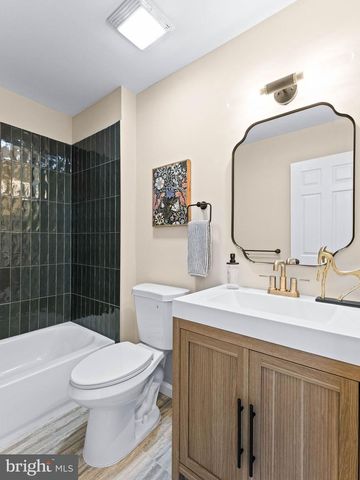 206 HARRIS DR, Sewell, NJ 08080
