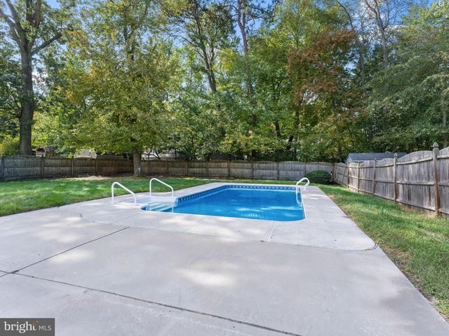 206 HARRIS DR, Sewell, NJ 08080