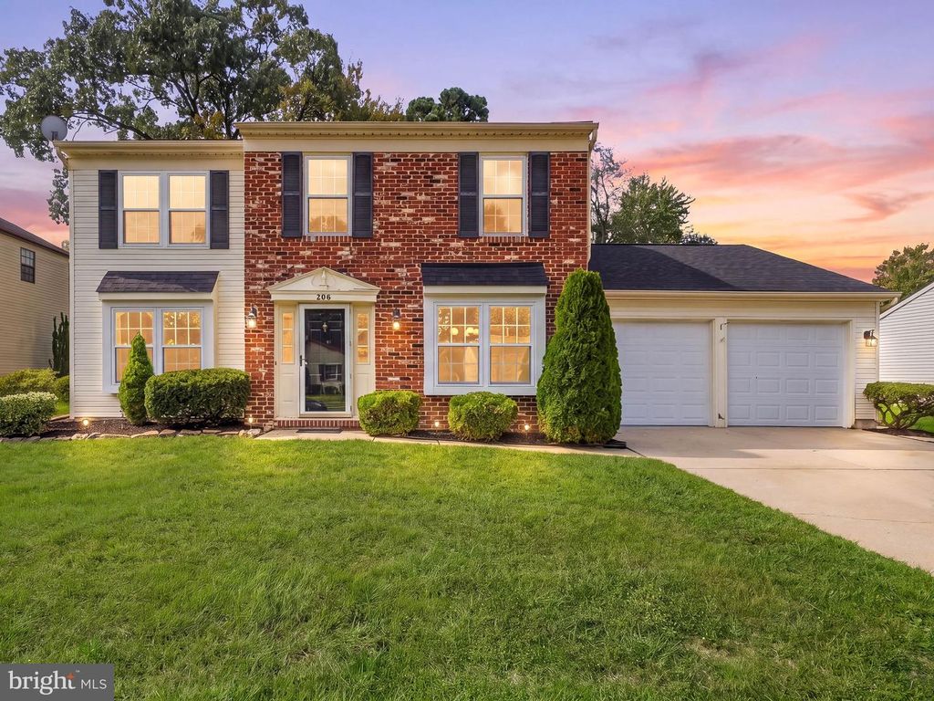 206 HARRIS DR, Sewell, NJ 08080