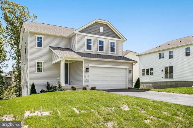 35598 PINE NEEDLE LN, Locust Grove, VA 22508