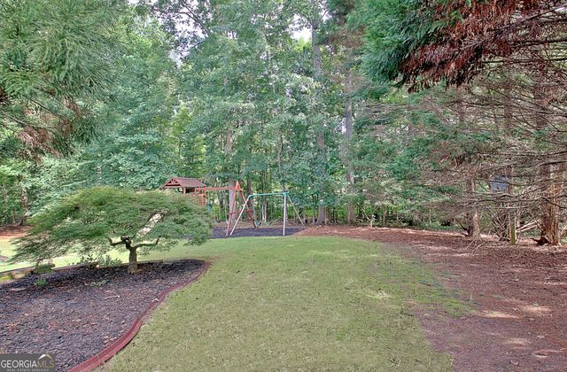 205 Hedgewick Way, Tyrone, GA 30290