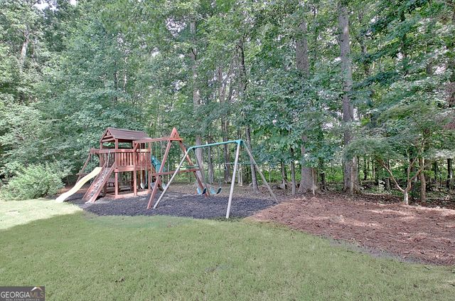 205 Hedgewick Way, Tyrone, GA 30290