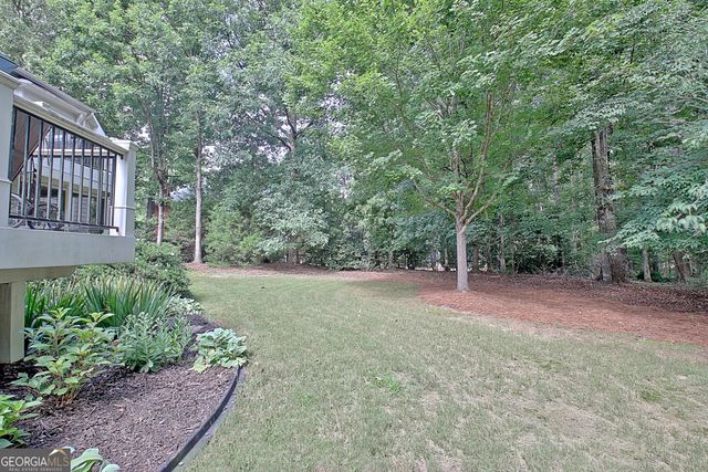 205 Hedgewick Way, Tyrone, GA 30290