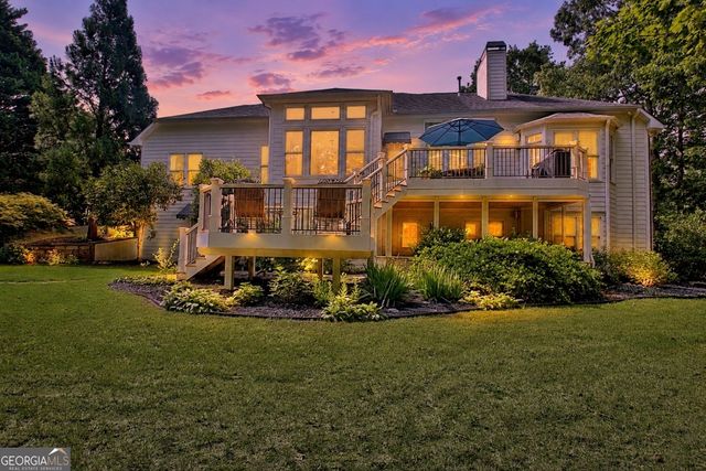 205 Hedgewick Way, Tyrone, GA 30290
