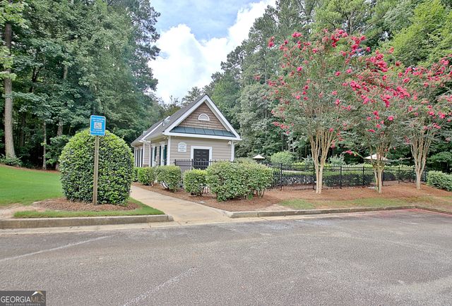 205 Hedgewick Way, Tyrone, GA 30290