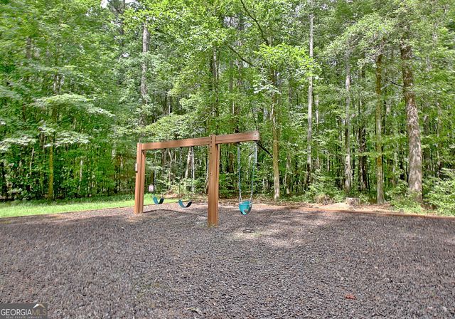 205 Hedgewick Way, Tyrone, GA 30290