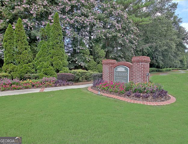 205 Hedgewick Way, Tyrone, GA 30290