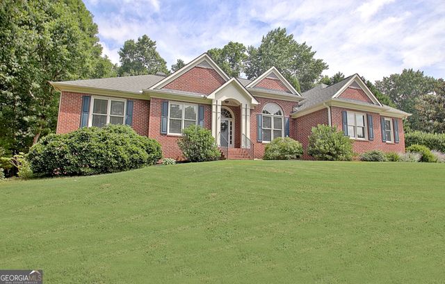 205 Hedgewick Way, Tyrone, GA 30290