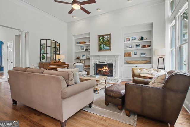 205 Hedgewick Way, Tyrone, GA 30290