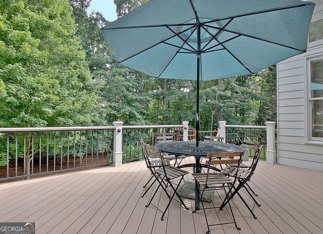 205 Hedgewick Way, Tyrone, GA 30290