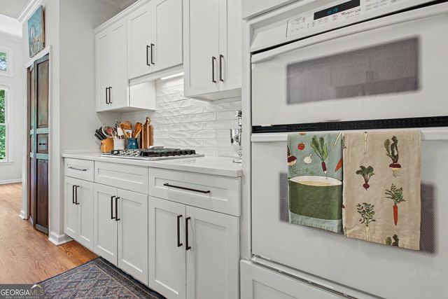 205 Hedgewick Way, Tyrone, GA 30290