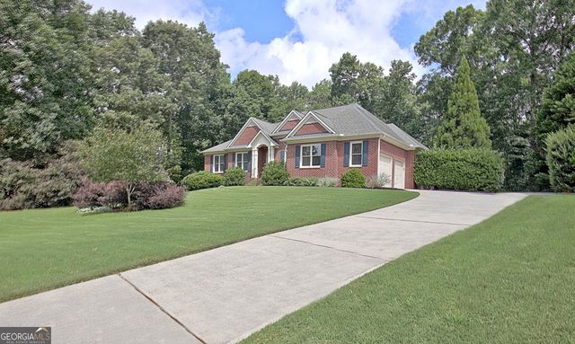 205 Hedgewick Way, Tyrone, GA 30290