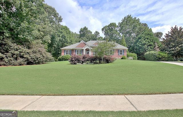 205 Hedgewick Way, Tyrone, GA 30290