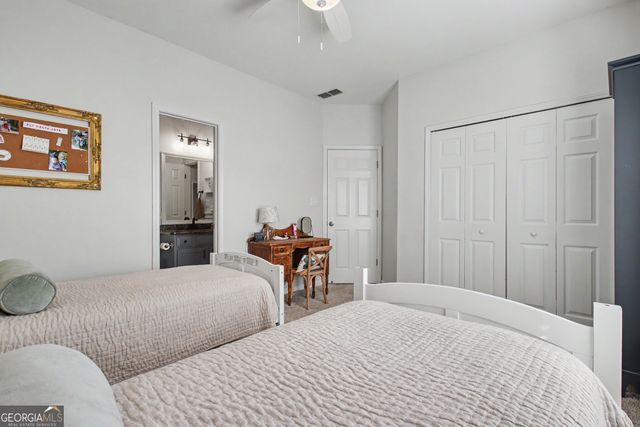 205 Hedgewick Way, Tyrone, GA 30290