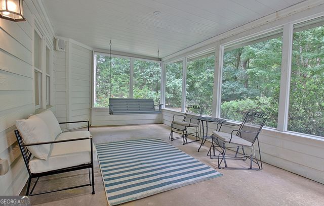 205 Hedgewick Way, Tyrone, GA 30290