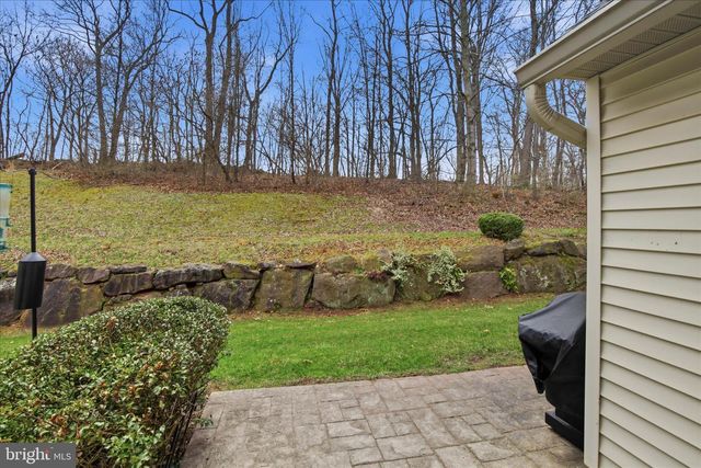 52 COOPERS WAY, Denver, PA 17517