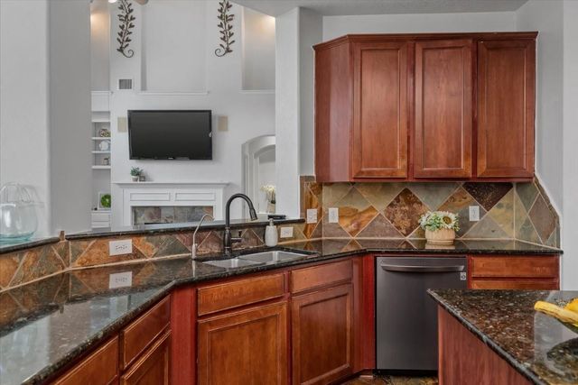 6507 Quiet Pointe Drive, Spring, TX 77389