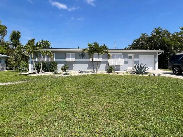 5221 York Court 0, Cape Coral, FL 33904