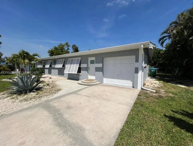 5221 York Court 0, Cape Coral, FL 33904
