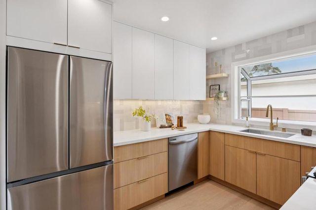 34 Arlington Drive, South San Francisco, CA 94080