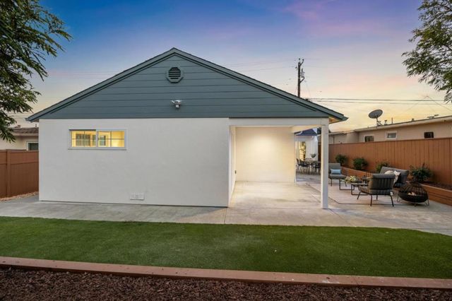 34 Arlington Drive, South San Francisco, CA 94080