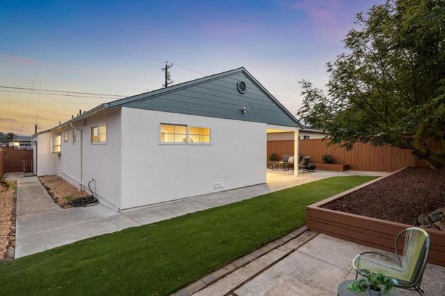 34 Arlington Drive, South San Francisco, CA 94080