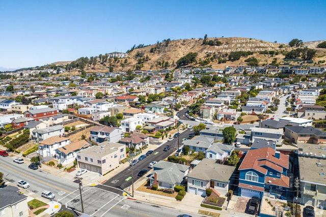 34 Arlington Drive, South San Francisco, CA 94080