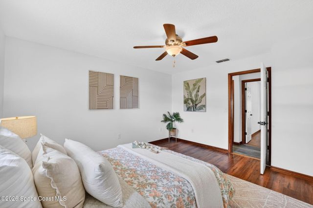 1569 Hayworth Circle NW, Palm Bay, FL 32907