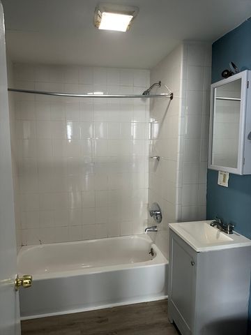 12 Bedford 1, Waltham, MA 02453